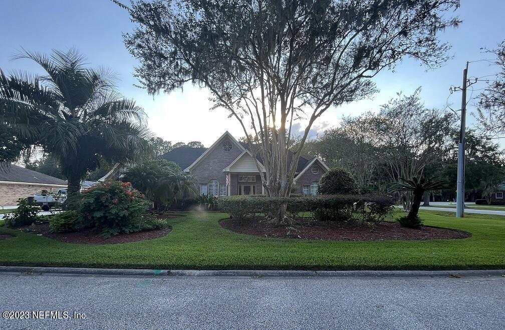 JACKSONVILLE, FL home for sale located at 11418 DRAKEWOOD CT, JACKSONVILLE, FL 32223
