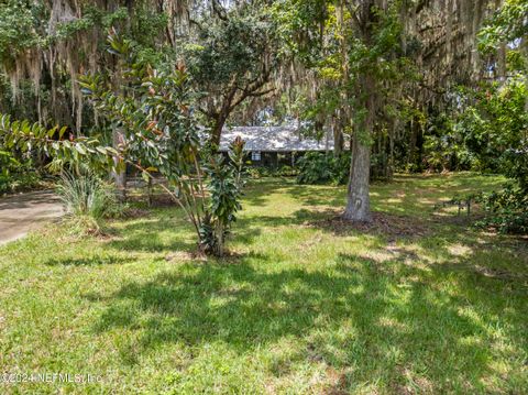 A home in East Palatka