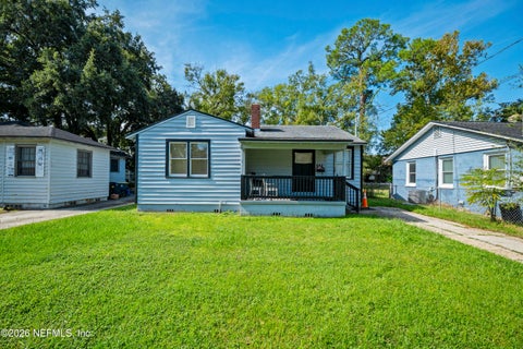 Photo of 642 METEOR Street, Jacksonville, FL 32205 (MLS # 2166802)