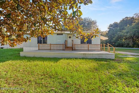 A home in Interlachen