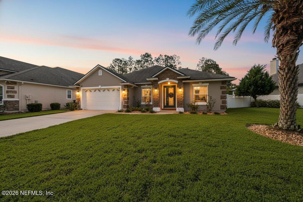 105 WEATHERED OAK Court