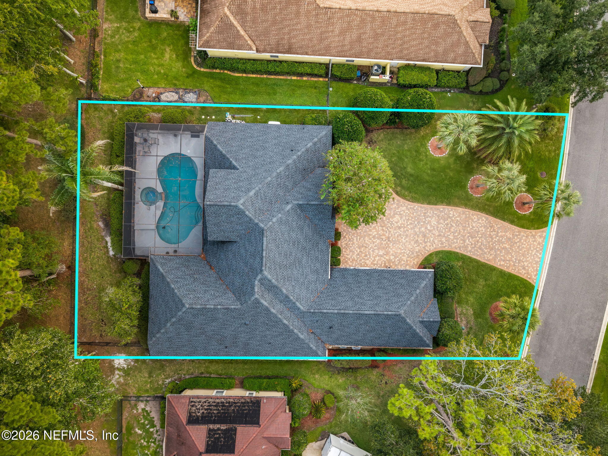 569 GOLDEN LINKS Drive