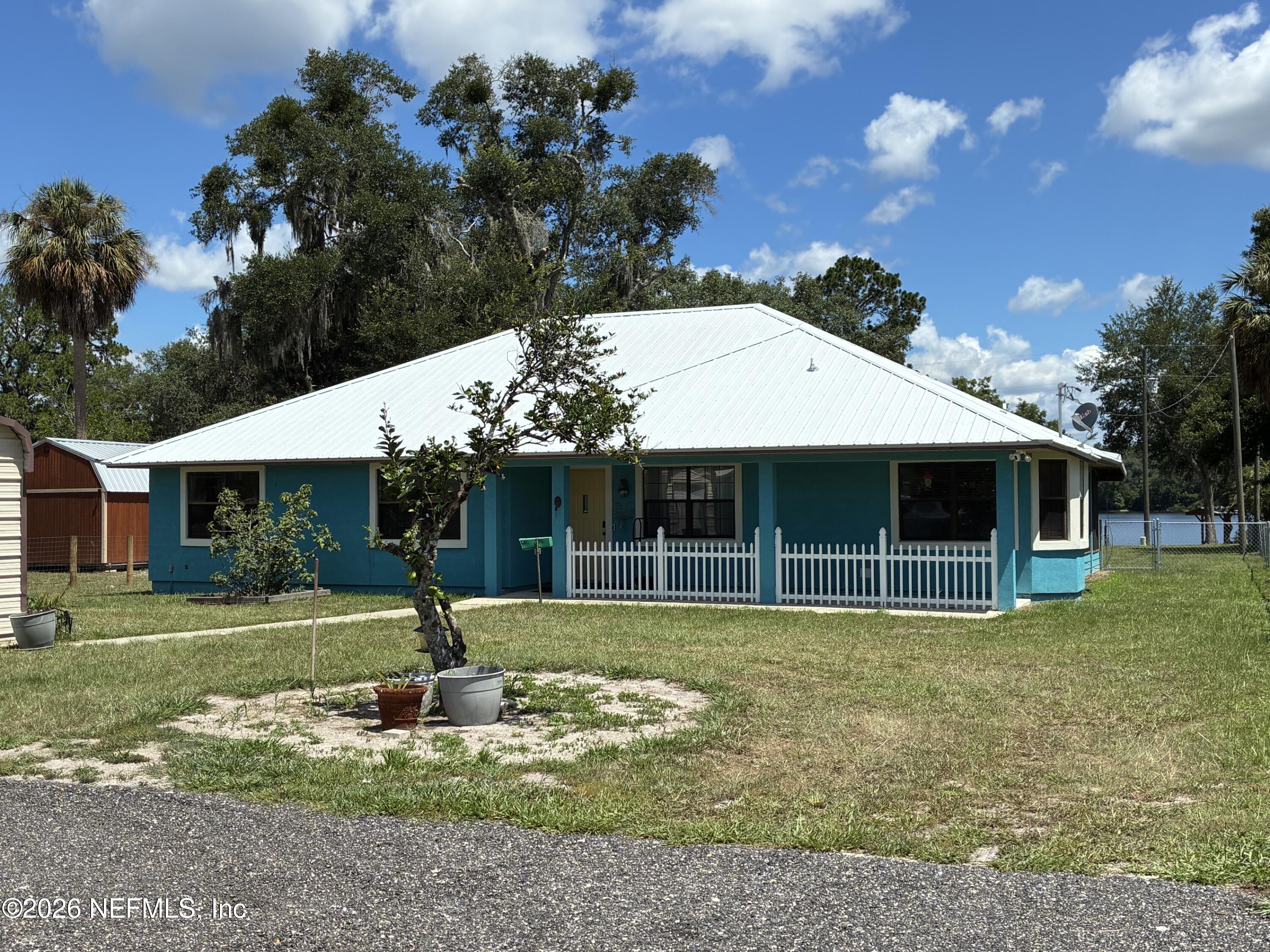 Photo 1 of 137 — 254 OLD WOODS Road, Interlachen, FL 32148