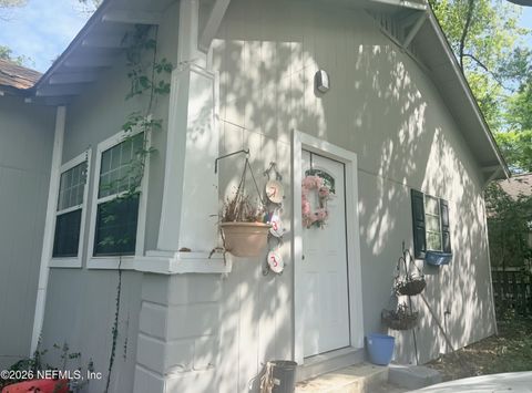 Photo of 733 ESCAMBIA Street, Jacksonville, FL 32208 (MLS # 2139385)