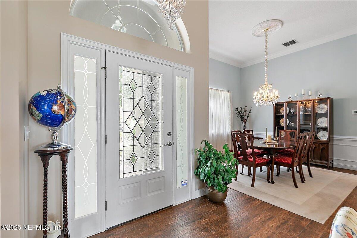 8204 HAMPTON LAKE Lane