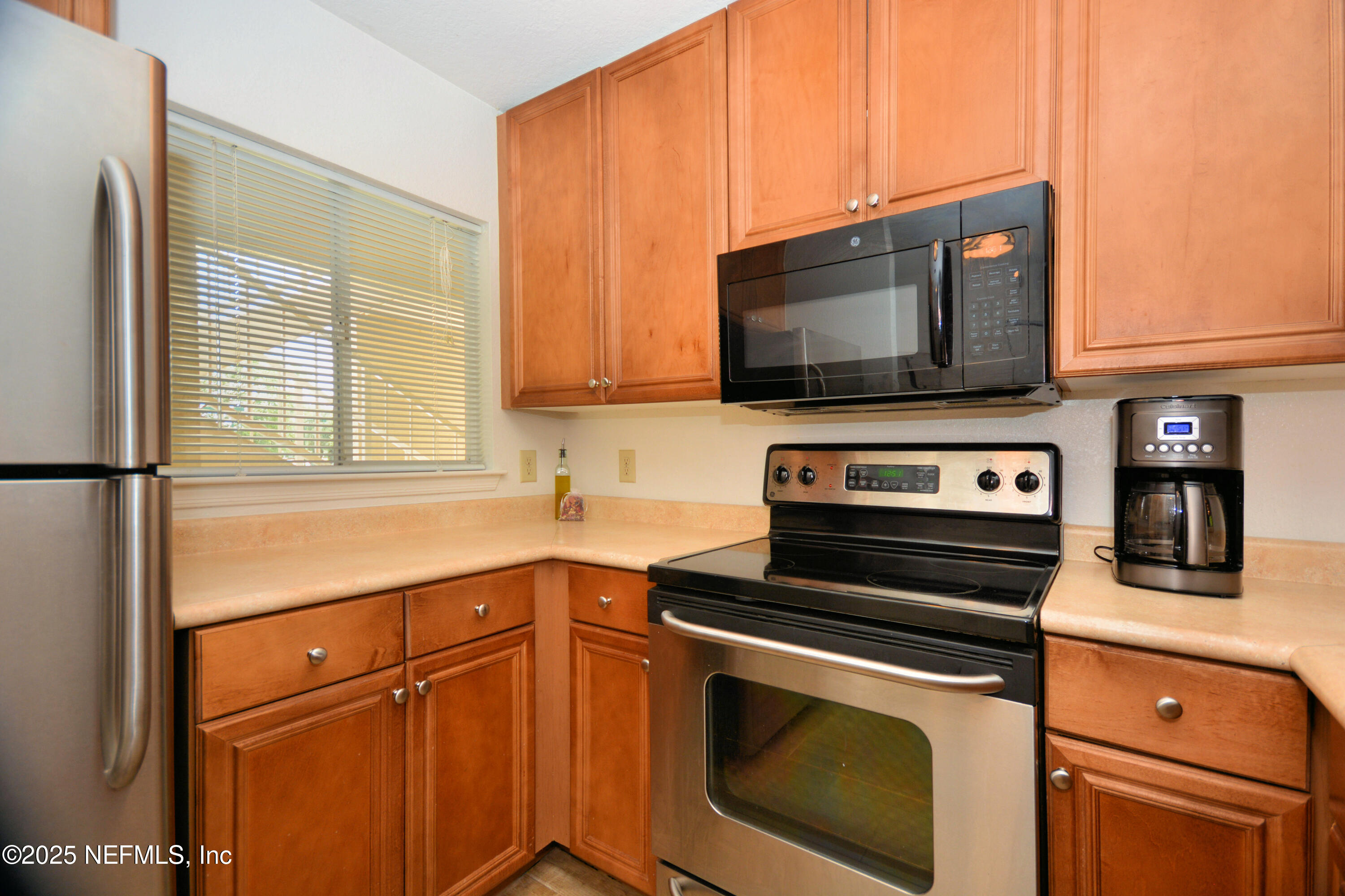 5 ARBOR CLUB Drive 214