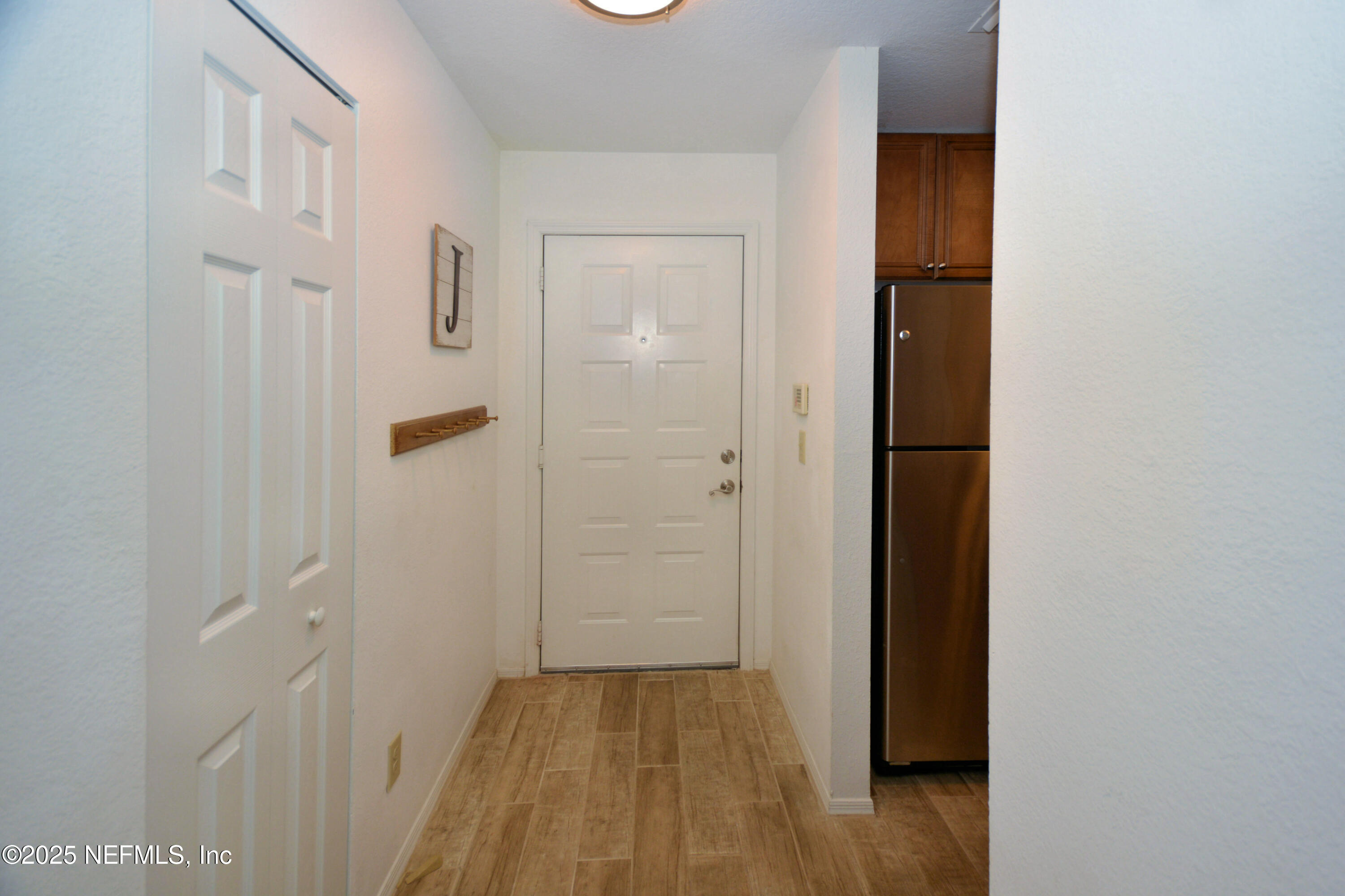 5 ARBOR CLUB Drive 214