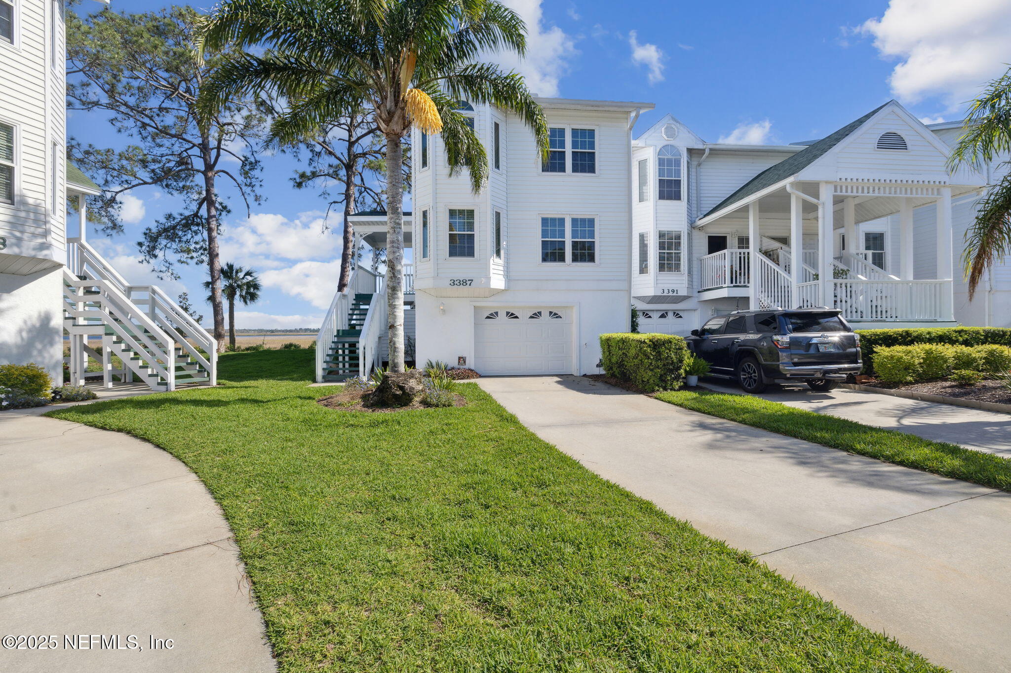 3387 LIGHTHOUSE POINT Lane