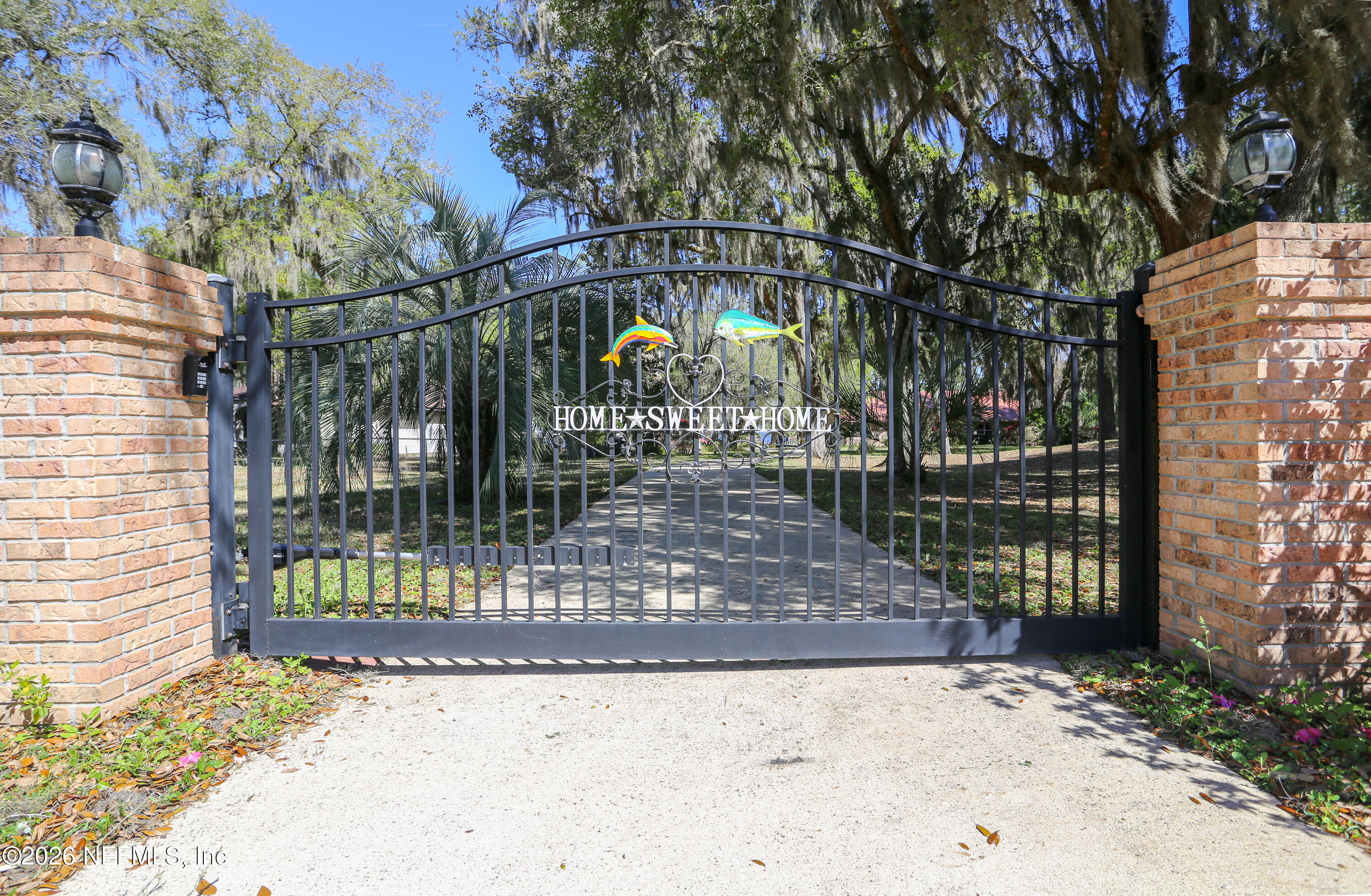 524 CEDAR CREEK Road