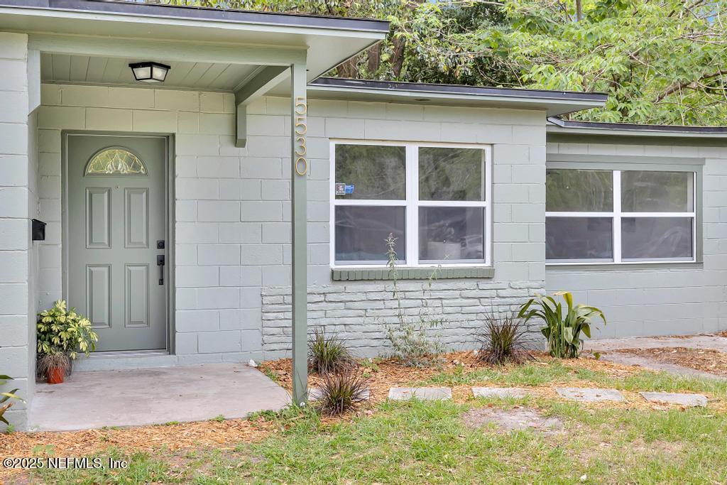 5530 SHARON Terrace