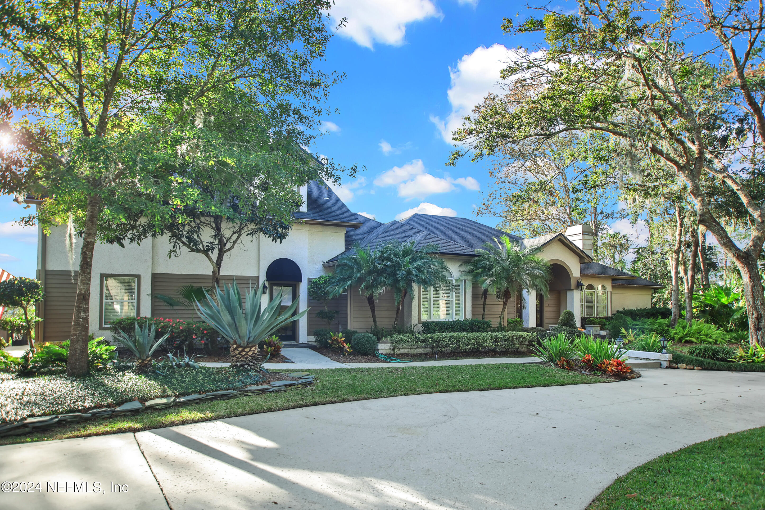 Ponte Vedra Beach, FL home for sale located at 24315 Moss Creek Lane, Ponte Vedra Beach, FL 32082