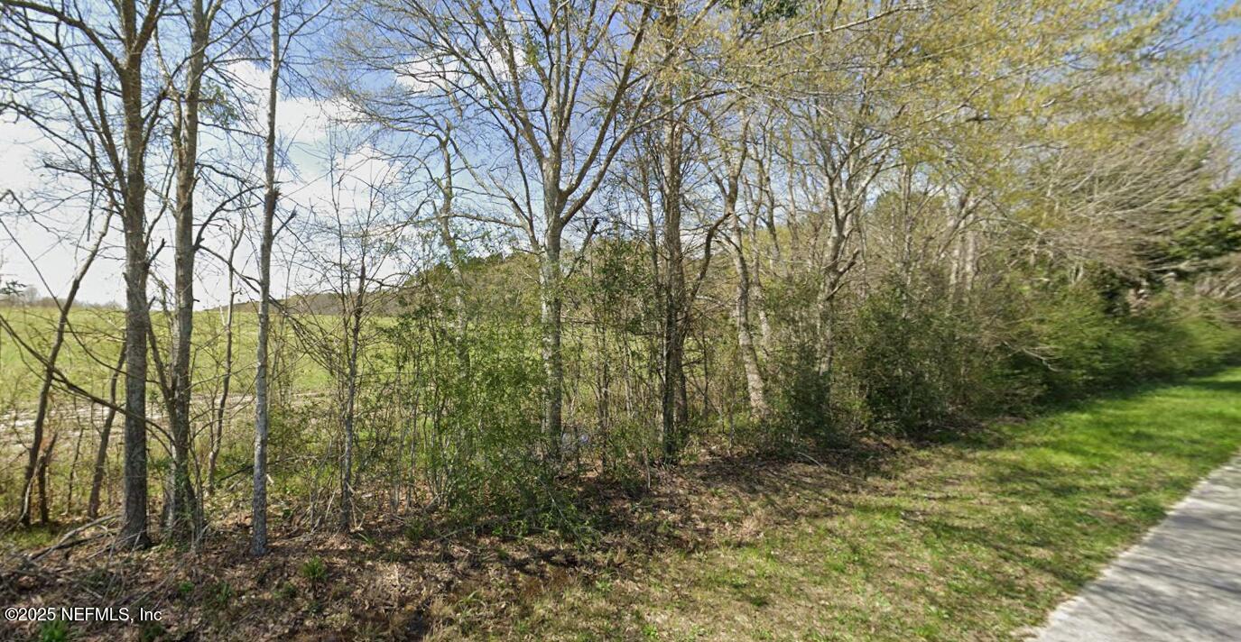 101 FLOWERSVIEW Boulevard