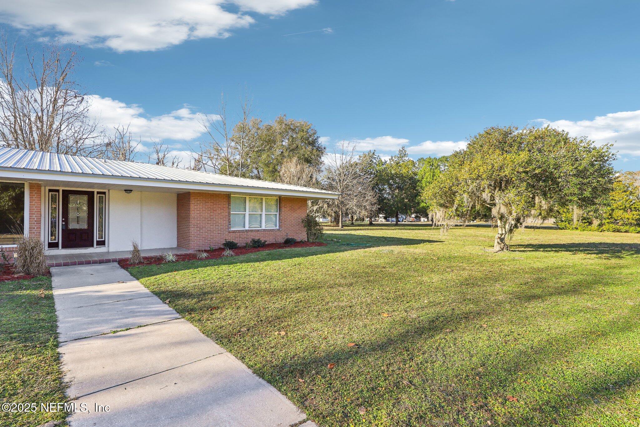 7406 SW COUNTY ROAD 225