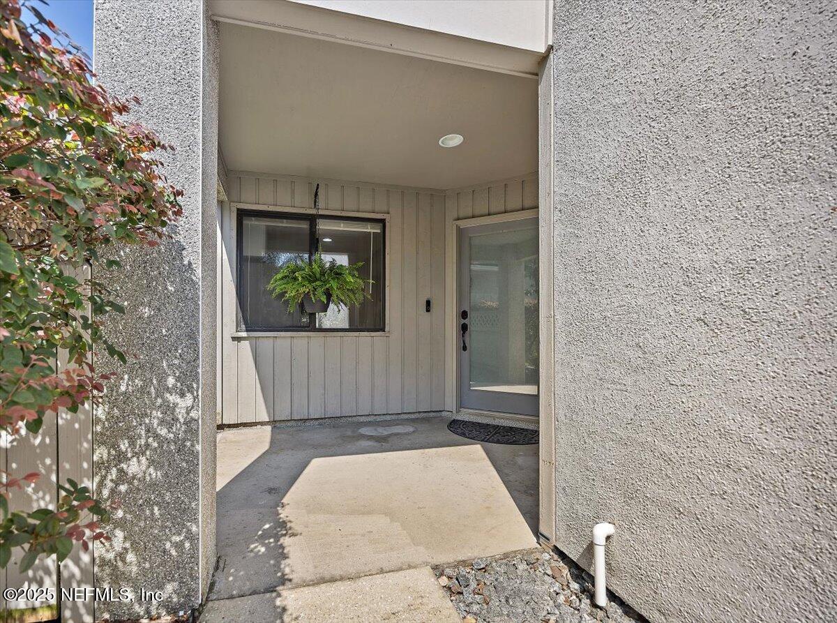 603 SELVA LAKES Circle