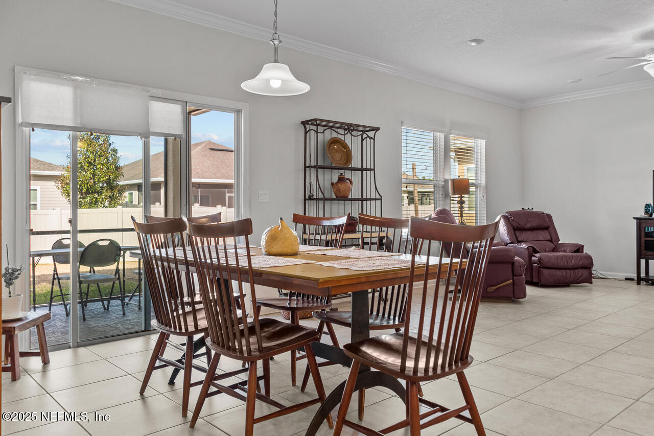 10119 DOGWOOD CREEK Drive