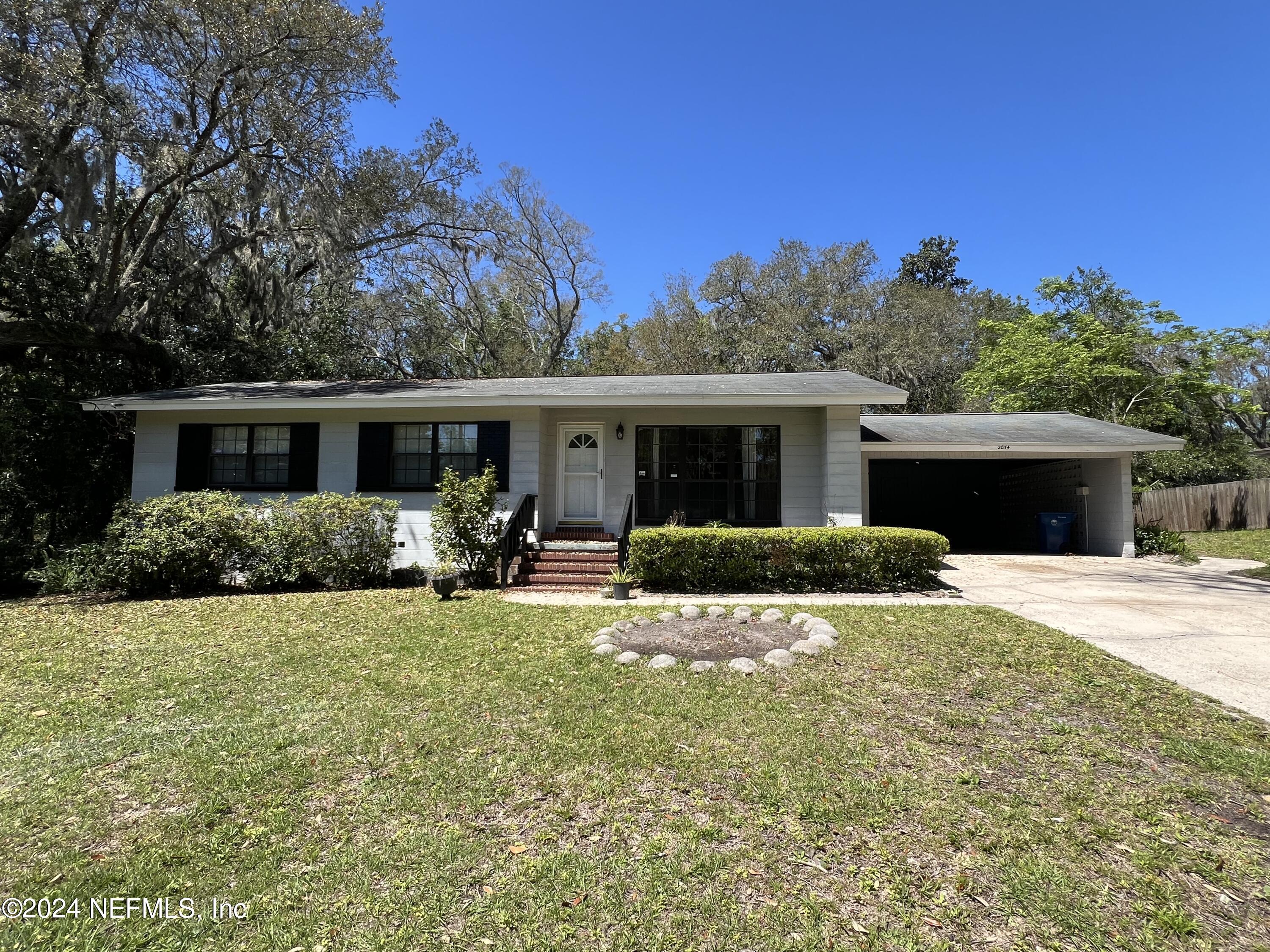 Jacksonville, FL home for sale located at 2054 Holly Oaks River Drive, Jacksonville, FL 32225