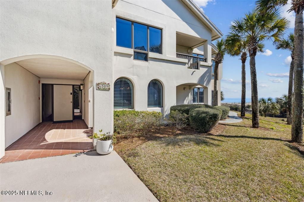 6509 SPYGLASS Circle