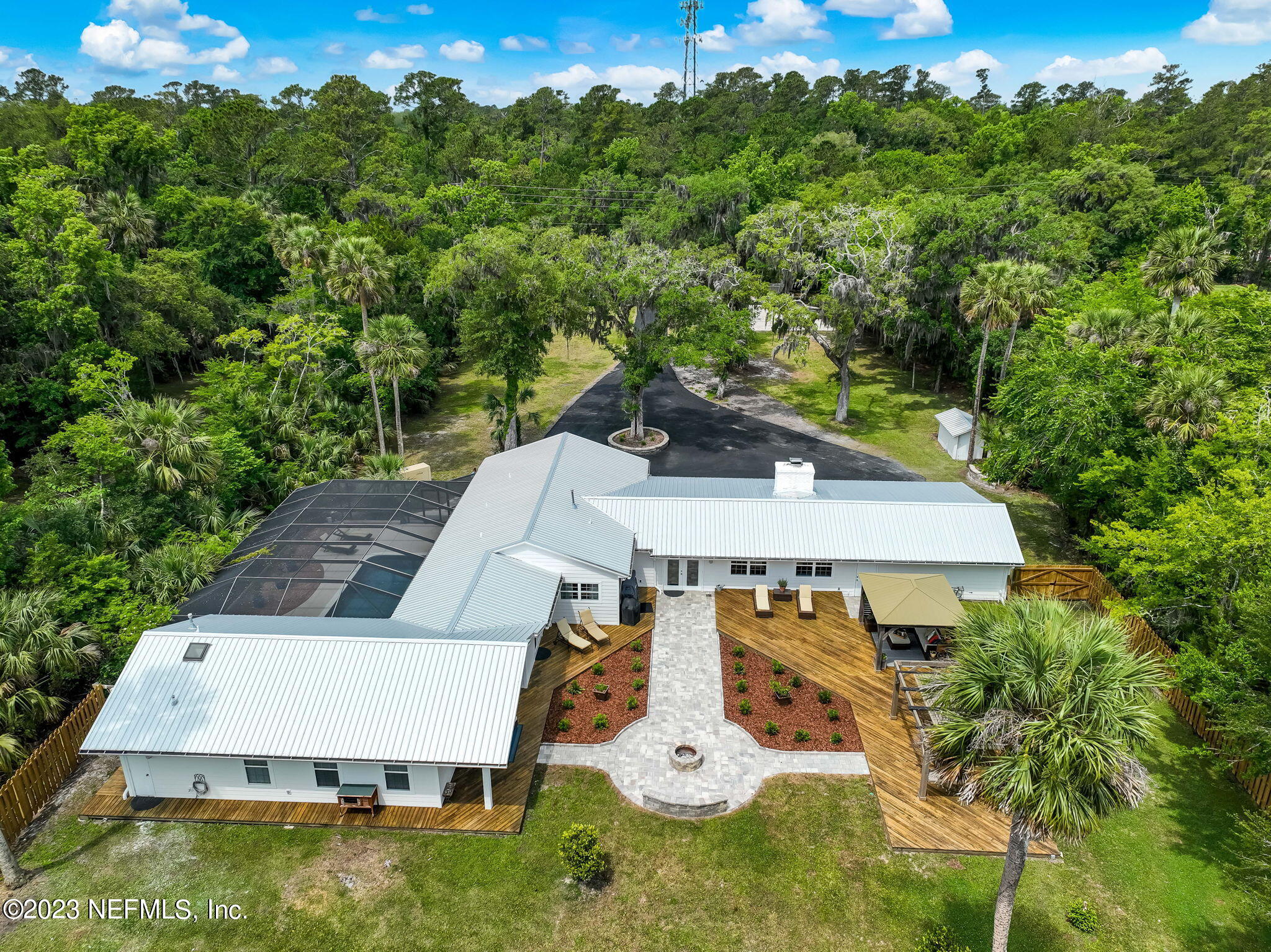 Photo 53 of 54 of 260 S ROSCOE Boulevard house
