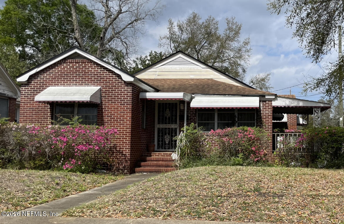 Photo 1 of 12 — 1203 MCCONIHE Street, Jacksonville, FL 32209