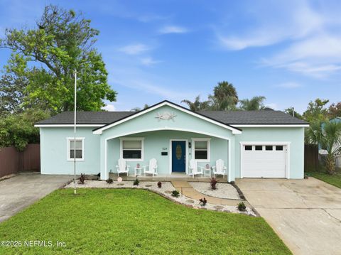 Photo of 524 PATRICIA Lane, Jacksonville Beach, FL 32250 (MLS # 2144541)