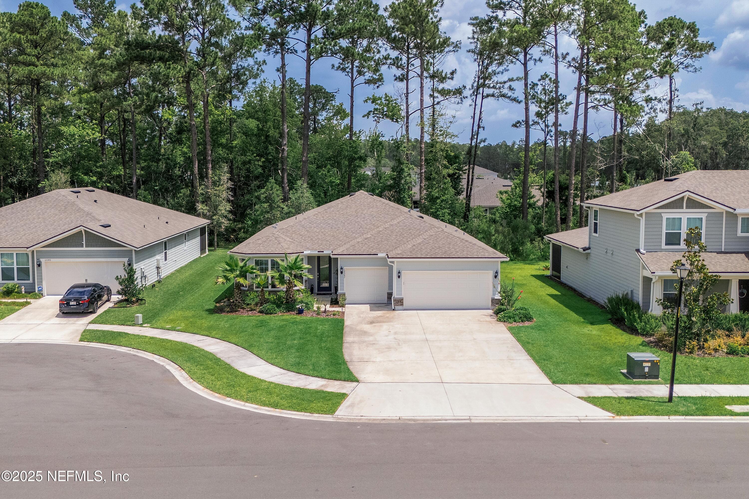 12387 CLAPBOARD BLUFF Trail