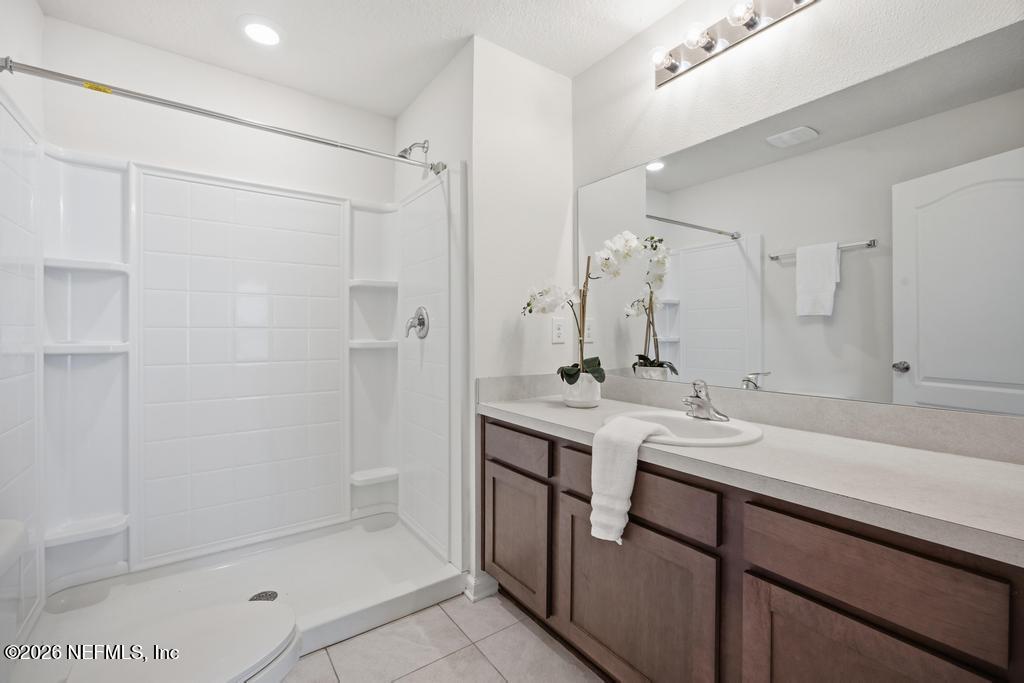 575 OAKLEAF PLANTATION Parkway 1502