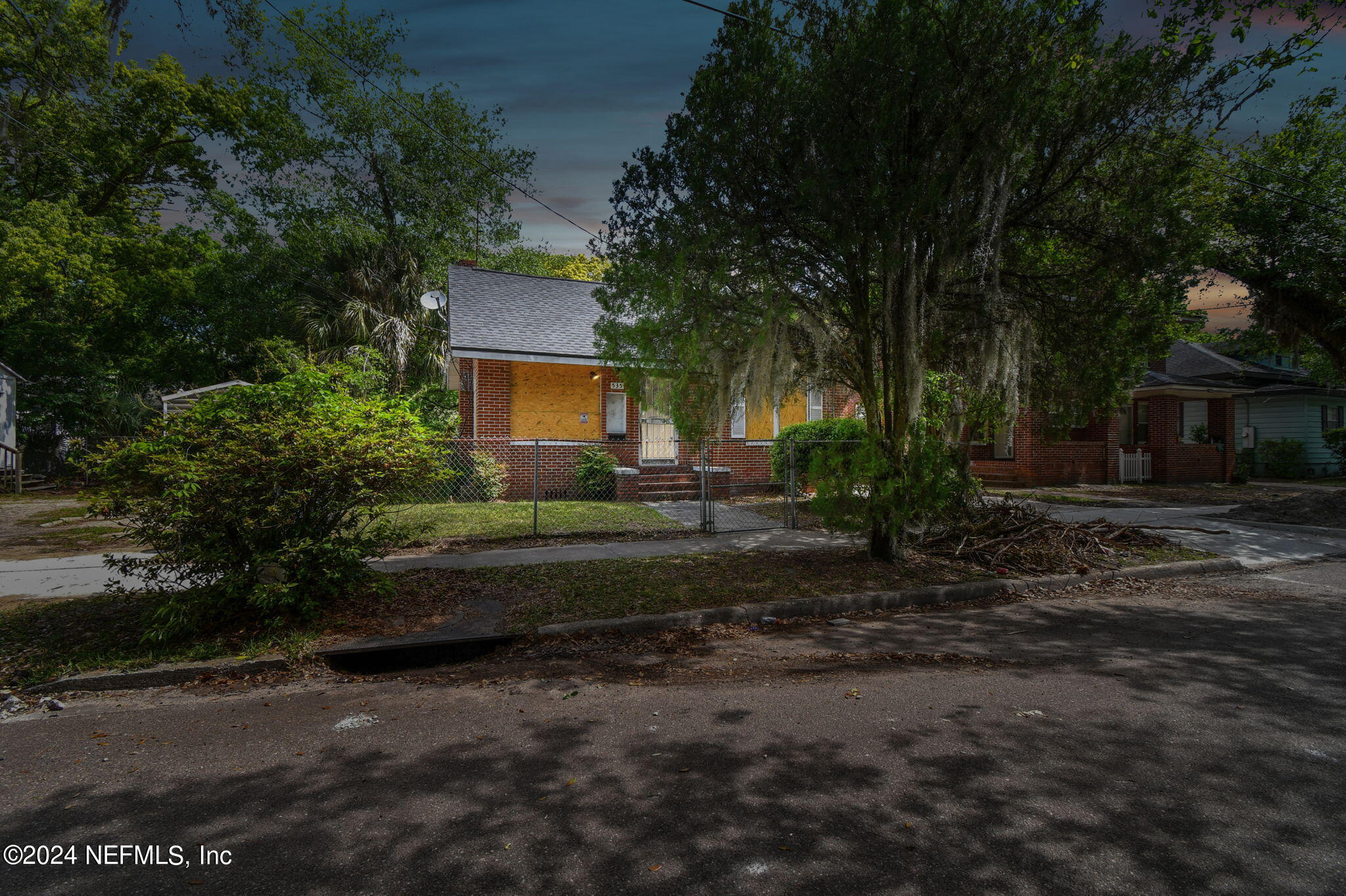 Jacksonville, FL home for sale located at 535 Linwood Avenue, Jacksonville, FL 32206