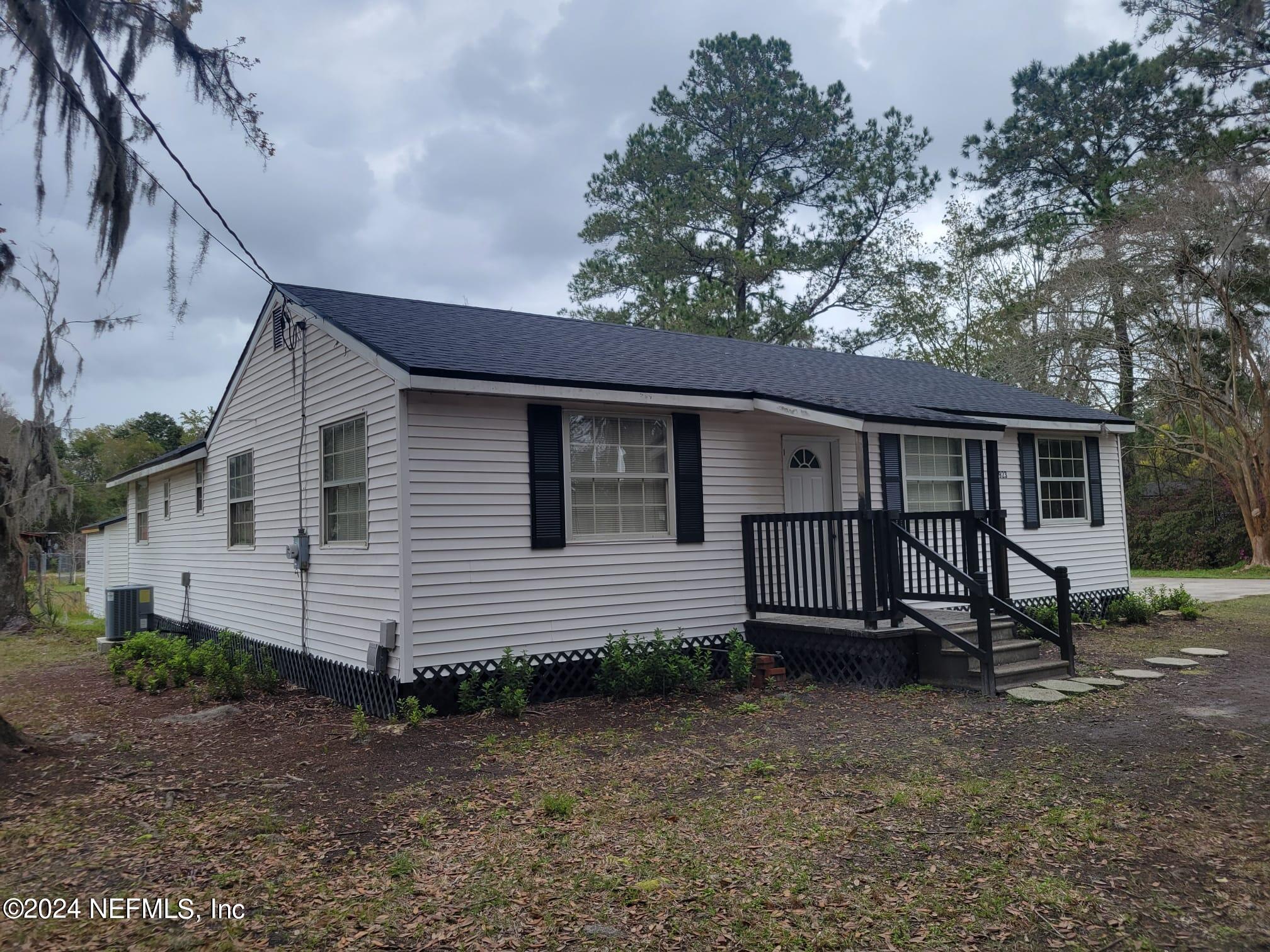 Jacksonville, FL home for sale located at 5923 PICKETTVILLE Road, Jacksonville, FL 32254