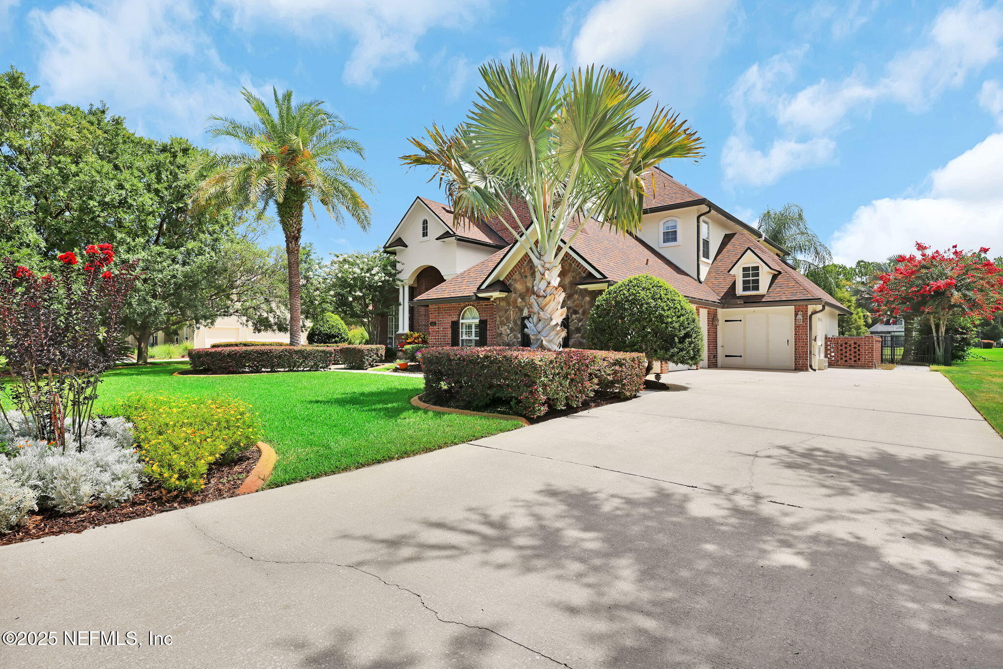 1320 HONEYSUCKLE Drive