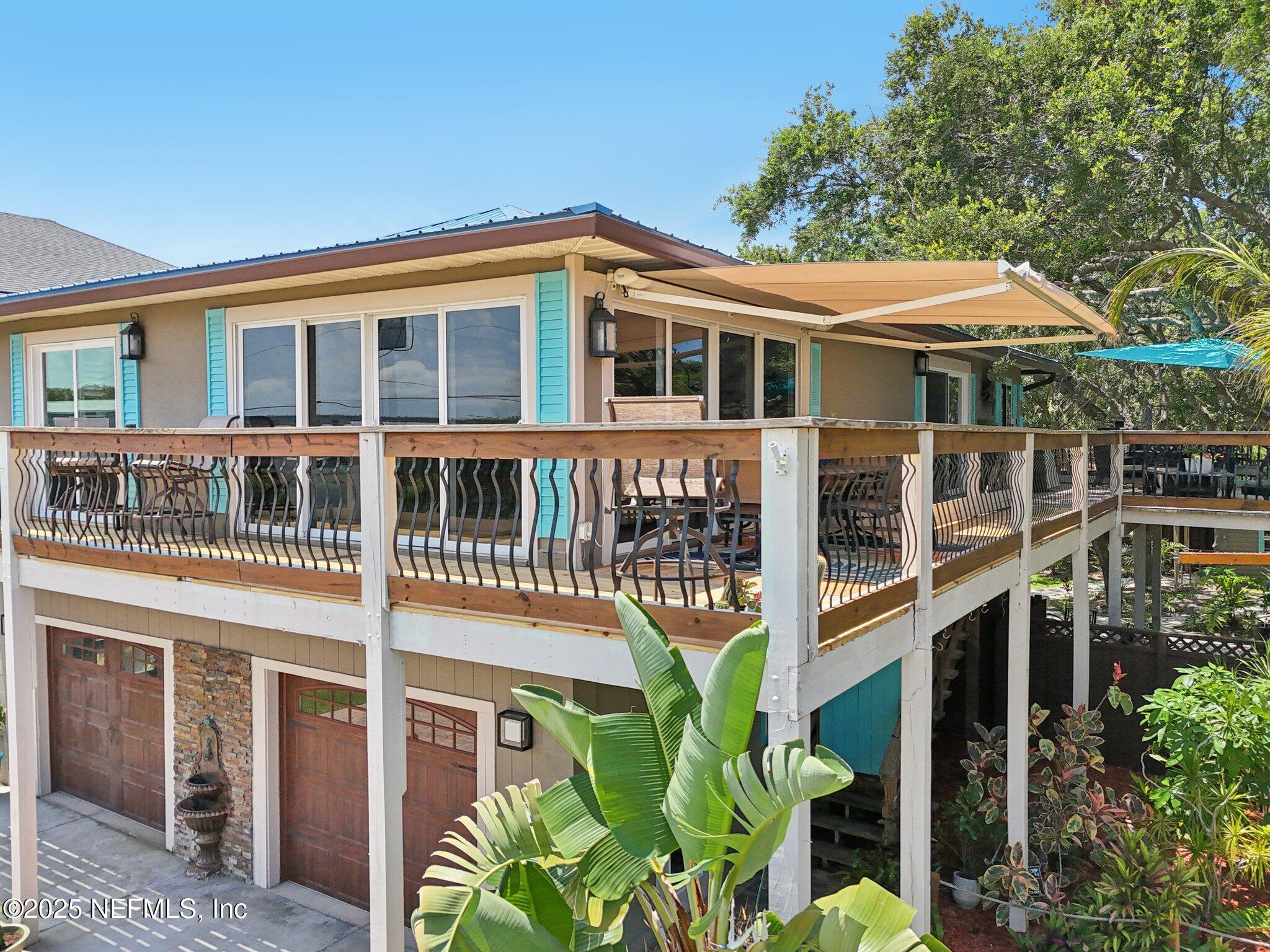 136 SHERWOOD Avenue