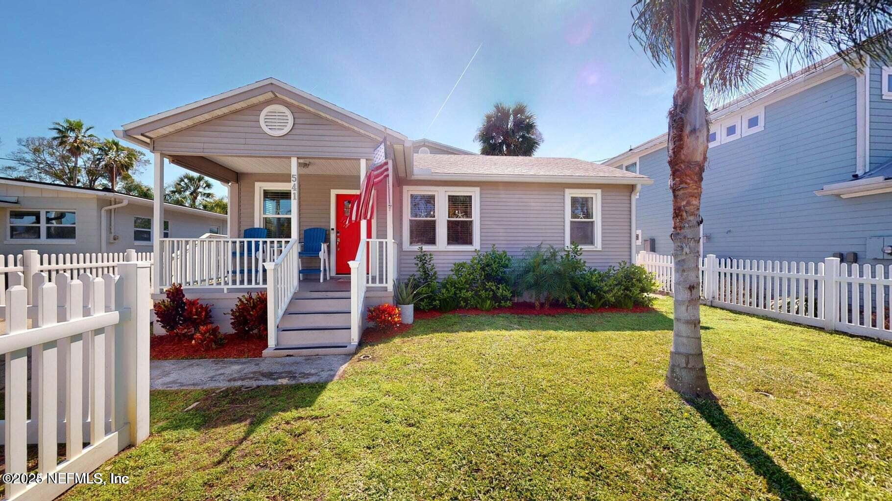 541 LORA Street