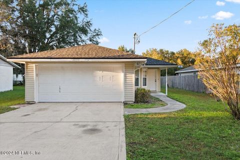 A home in Green Cove Springs