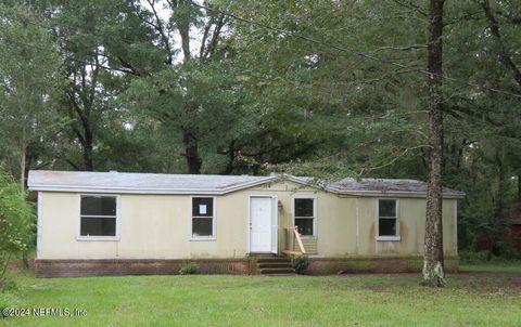 A home in Middleburg