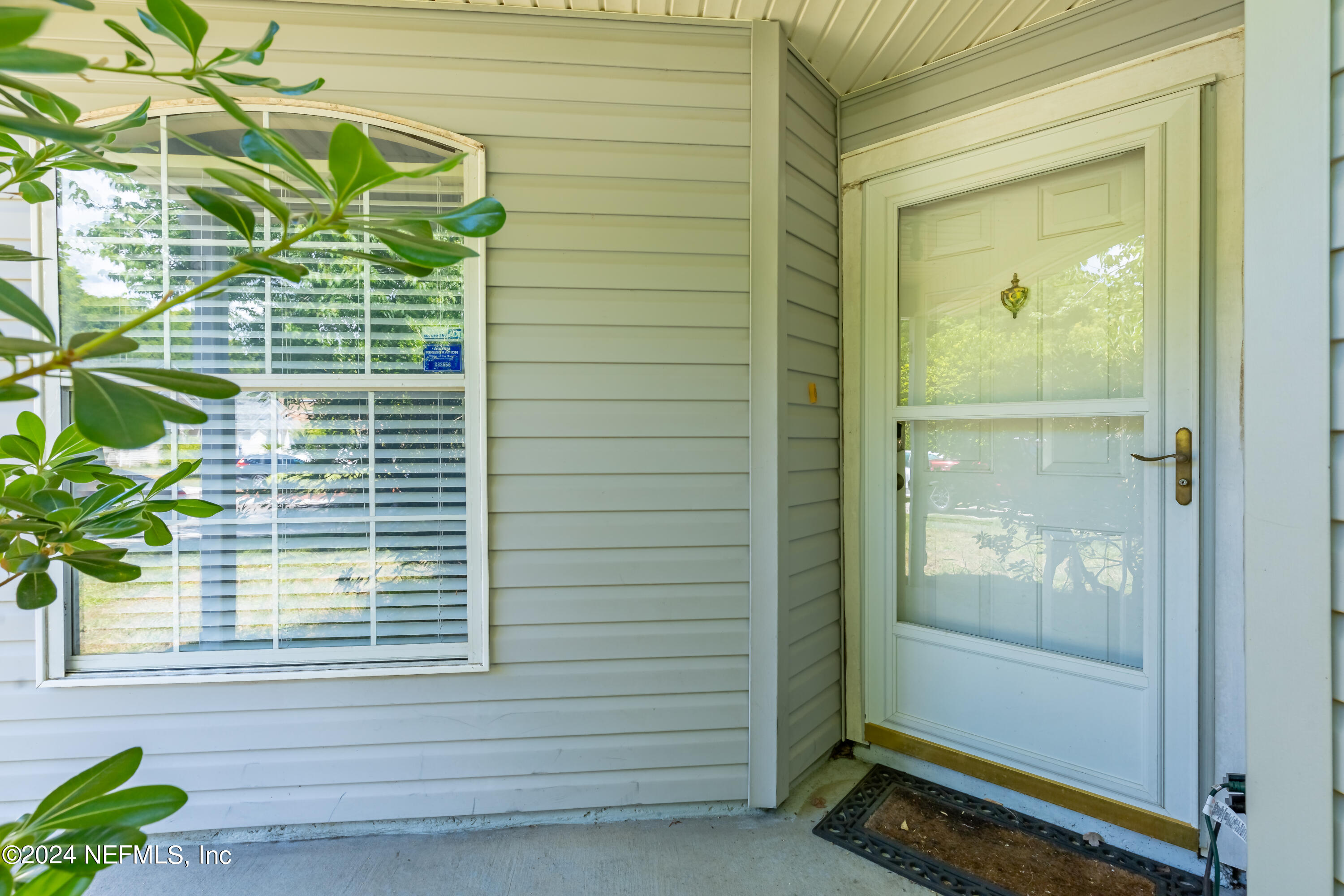 1255 BROOKWOOD BLUFF Road E