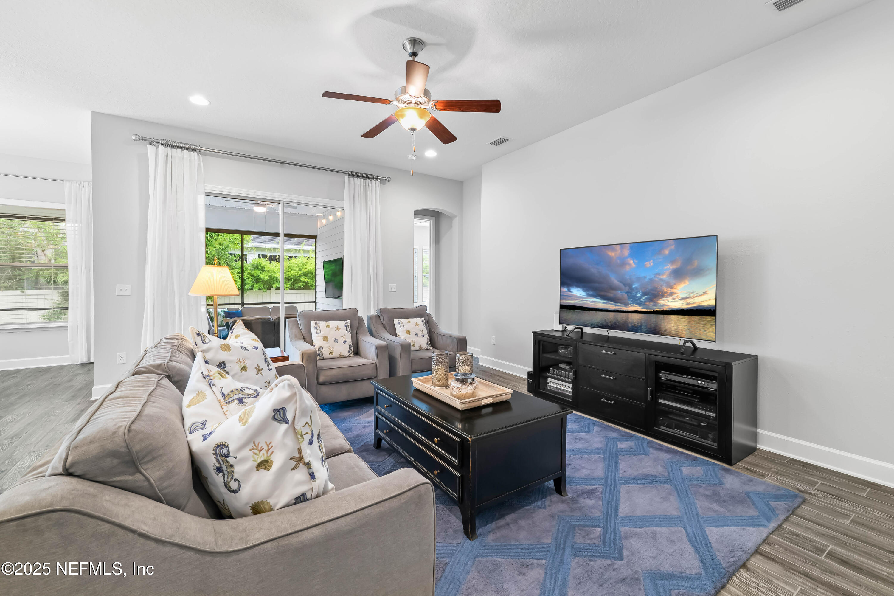 128 PARADISE VALLEY Drive