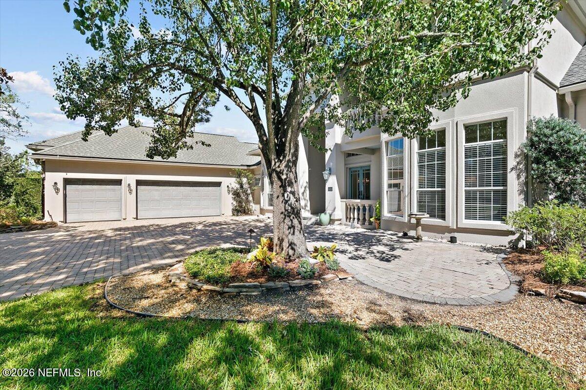 353 ROYAL TERN Road S