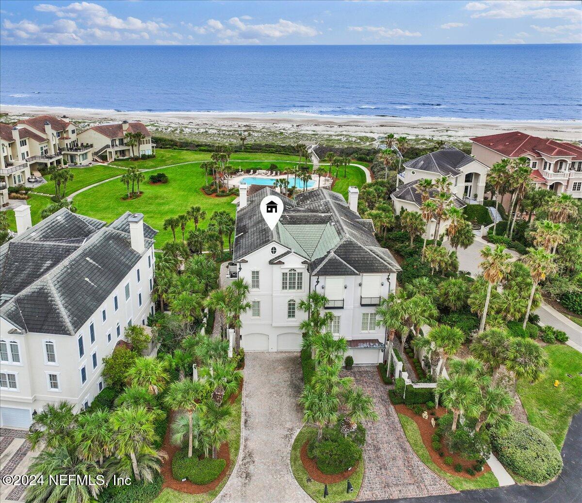 8160 RESIDENCE Court