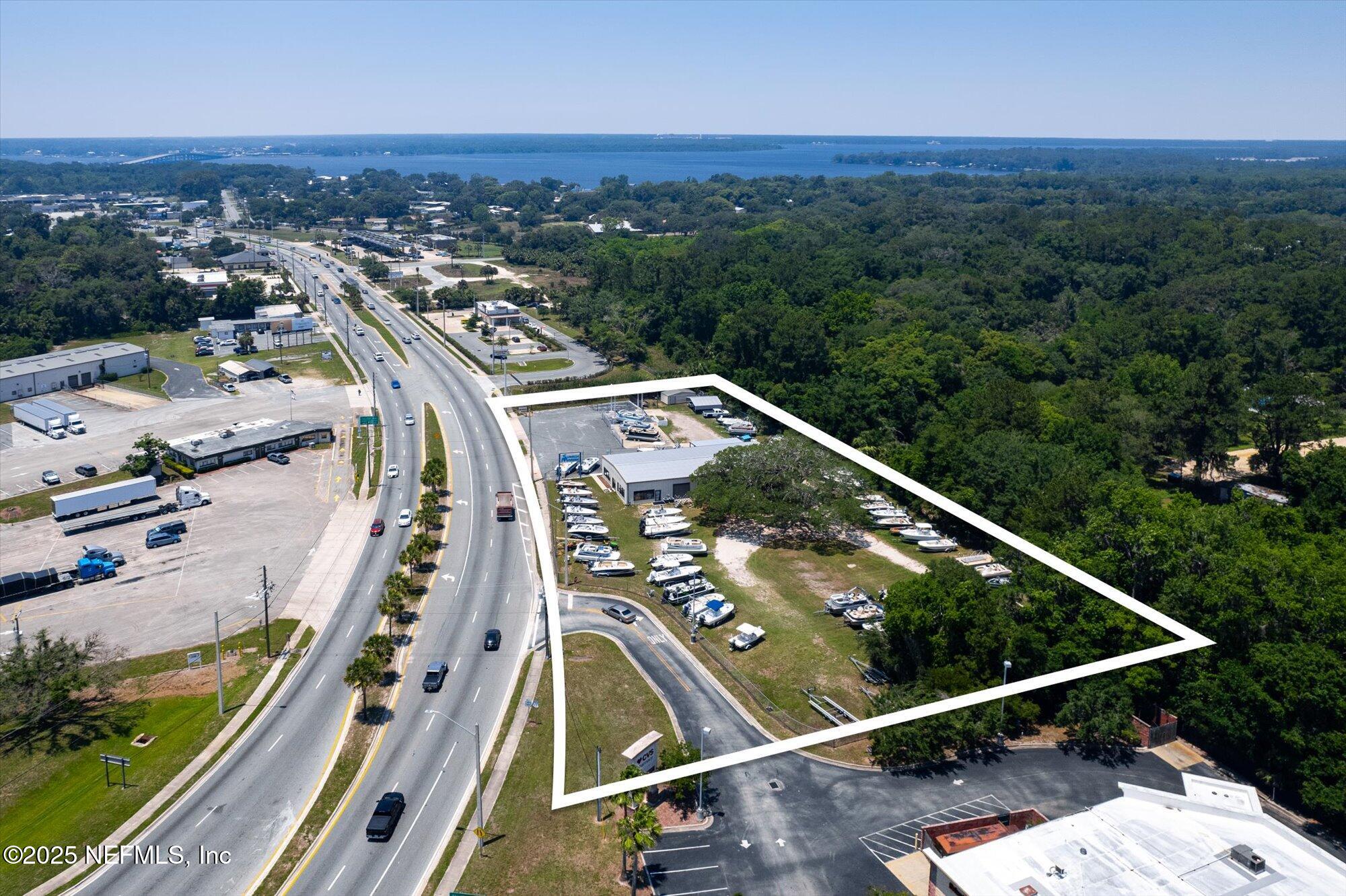 228 HIGHWAY 17