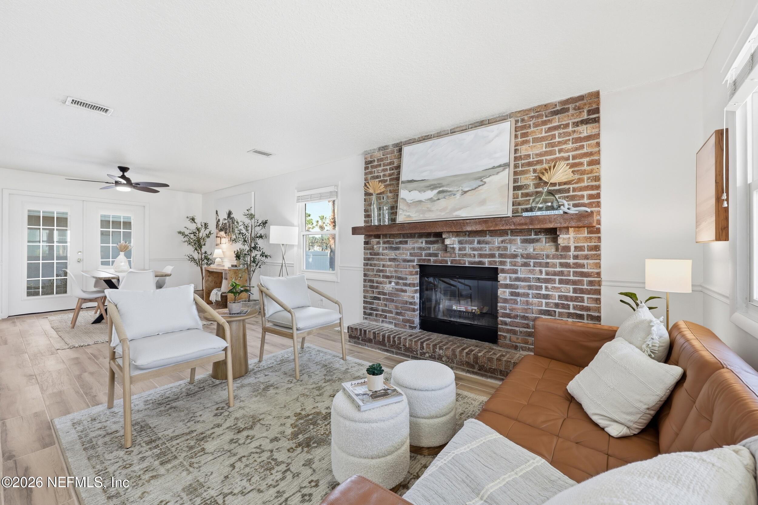 317 MAGNOLIA Street