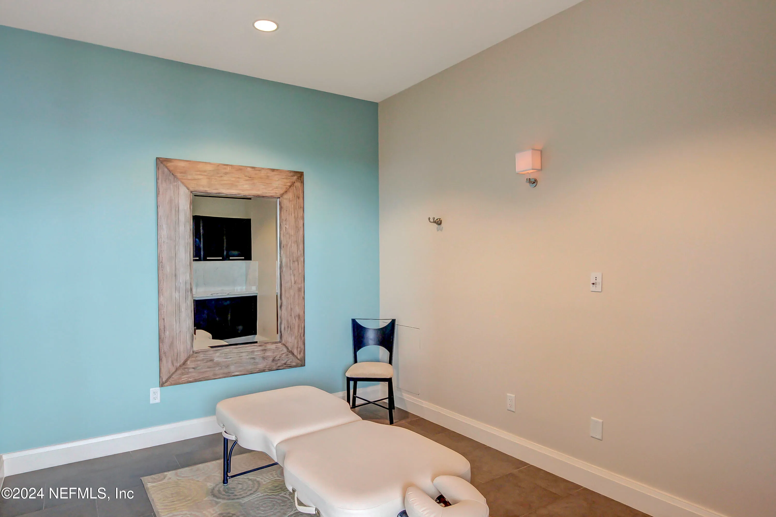 Jacksonville, Florida 32207, United States, 2 Bedrooms Bedrooms, ,2 BathroomsBathrooms,Residential,Active,34906