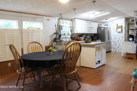 A home in Keystone Heights