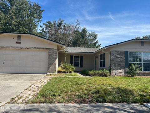 Photo of 4901 LOFTY PINES Circle E, Jacksonville, FL 32210 (MLS # 2166834)