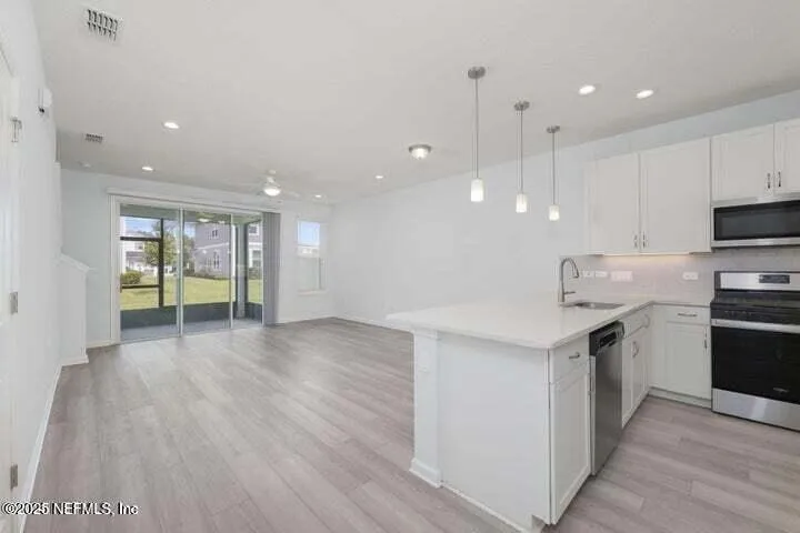 St Augustine, Florida 32092, United States, 3 Bedrooms Bedrooms, ,3 BathroomsBathrooms,Residential,Active,87782
