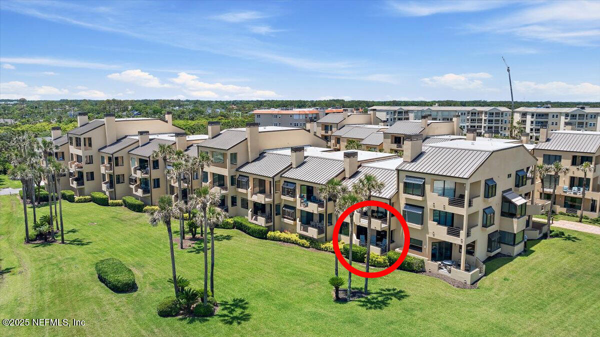 817 SPINNAKERS REACH Drive