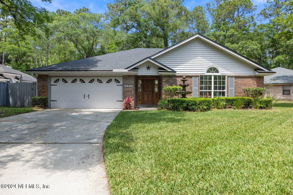 Jacksonville, FL home for sale located at 10373 Birchfield Drive, Jacksonville, FL 32221