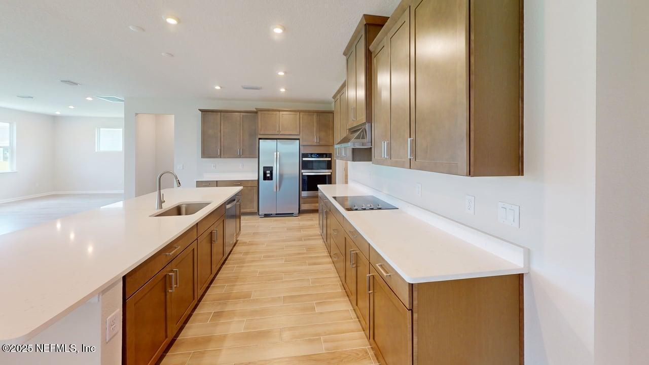 3234 LAGO VISTA Drive