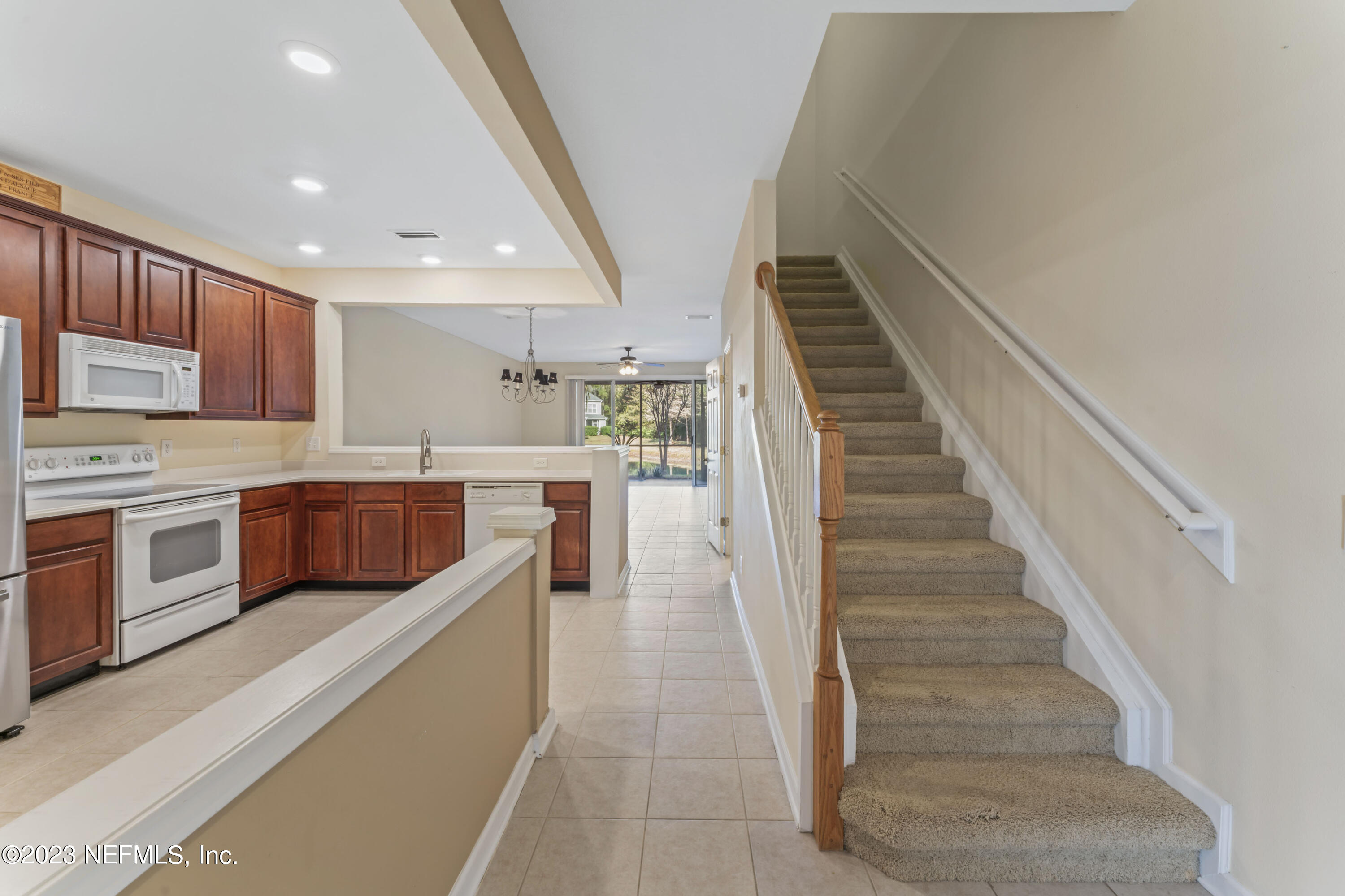 Photo 6 of 31 of 13473 STONE POND Drive townhome
