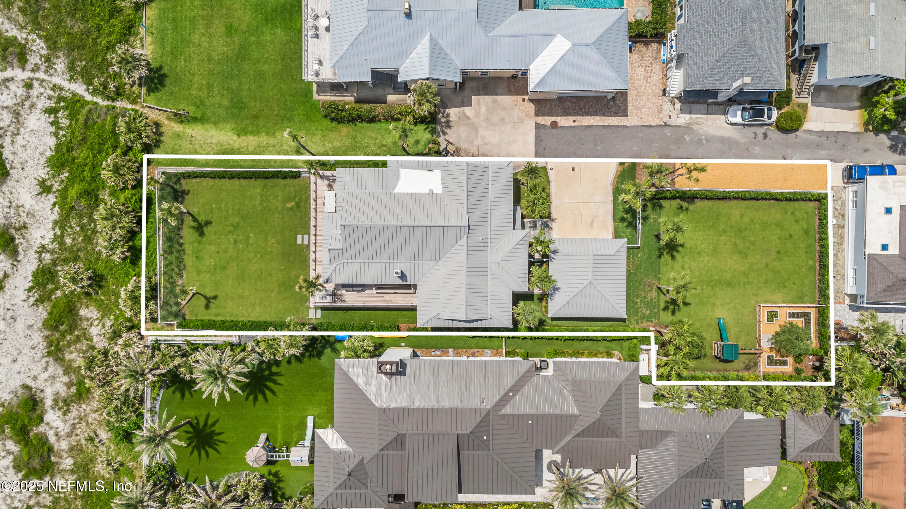 102 PALM Place