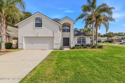 Photo of 811 HICKORY KNOLLS Drive, Green Cove Springs, FL 32043 (MLS # 2143838)
