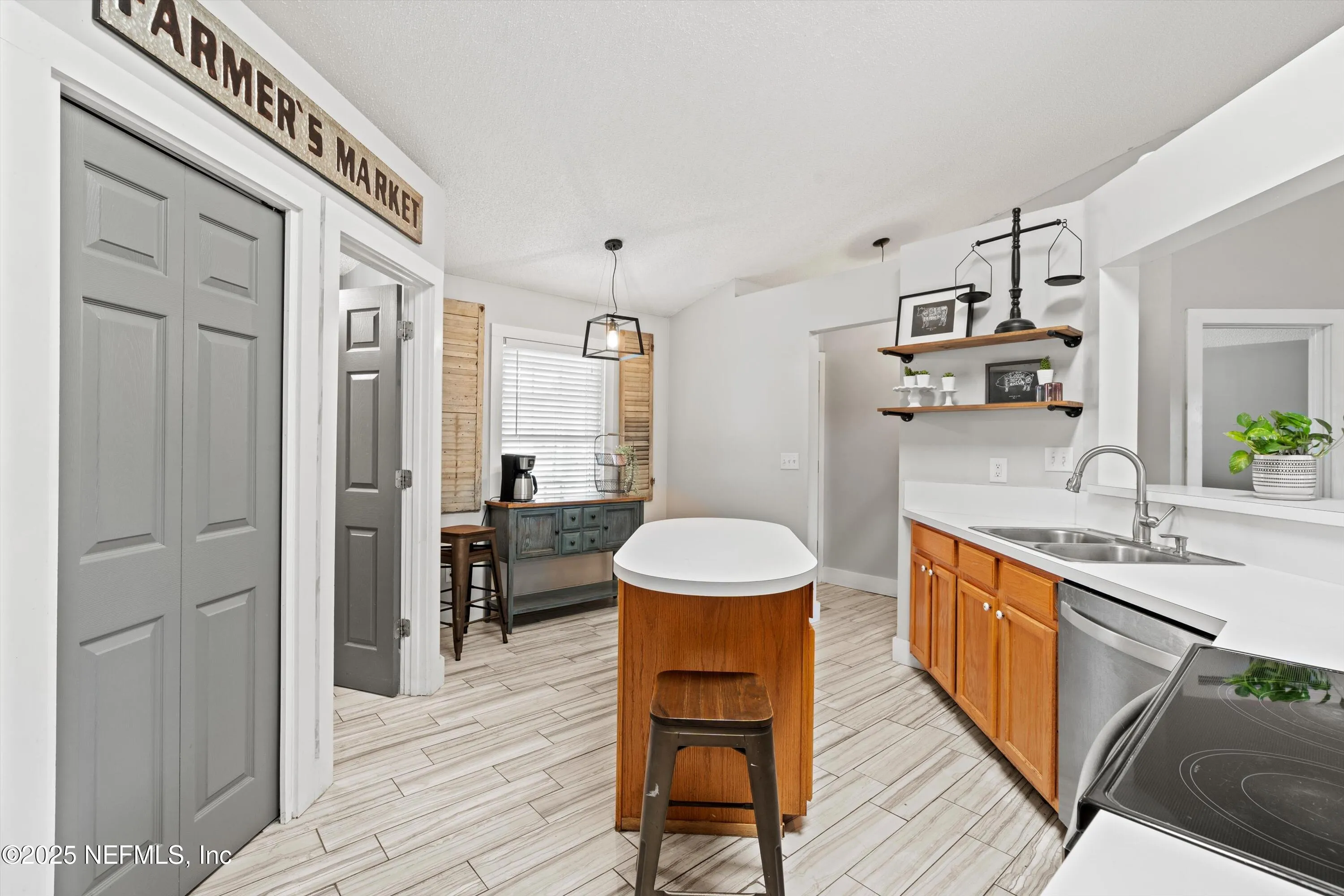 Jacksonville, Florida 32220, United States, 3 Bedrooms Bedrooms, ,2 BathroomsBathrooms,Residential,Pending,13119